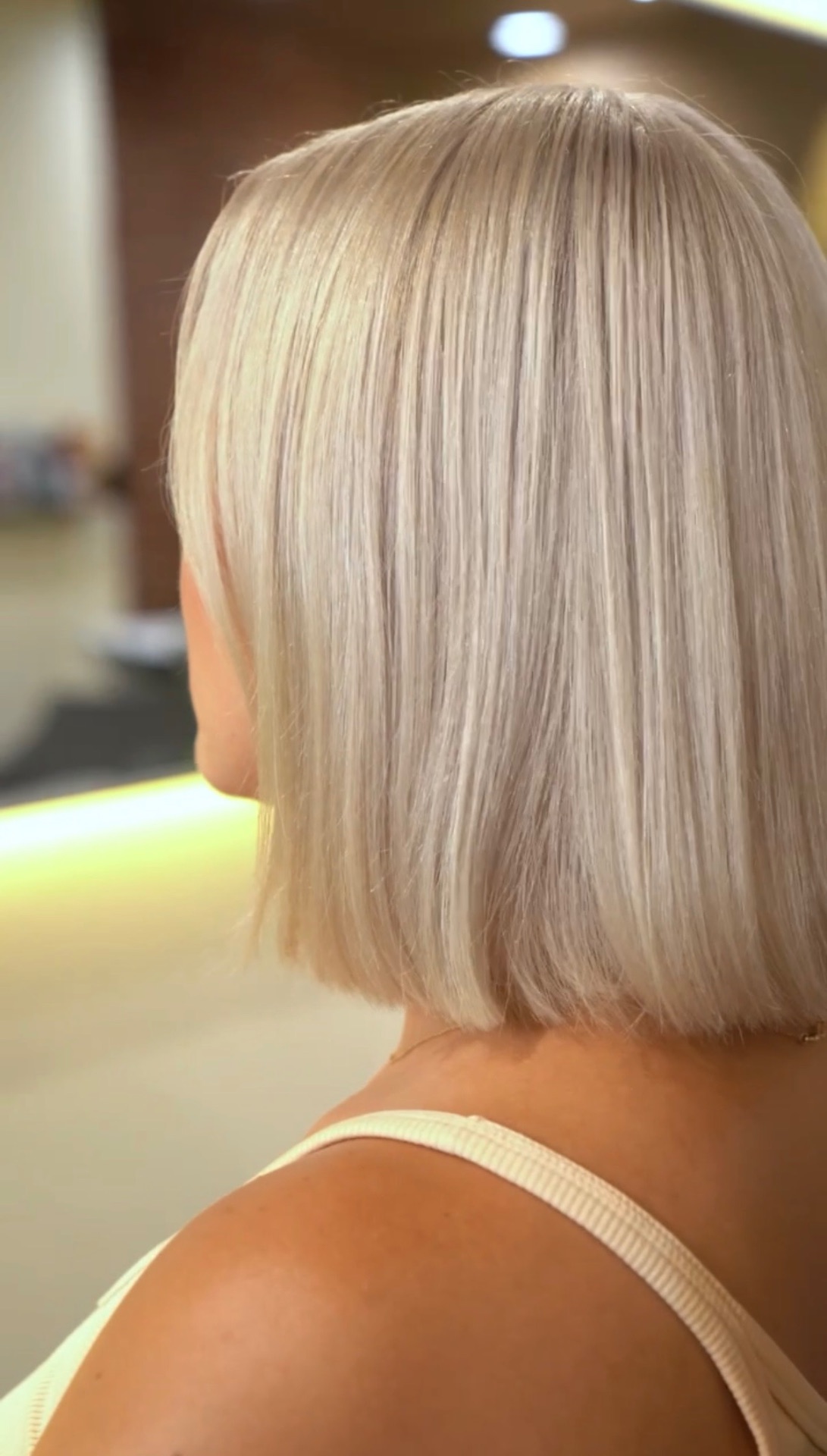 Precision platinum blunt bob